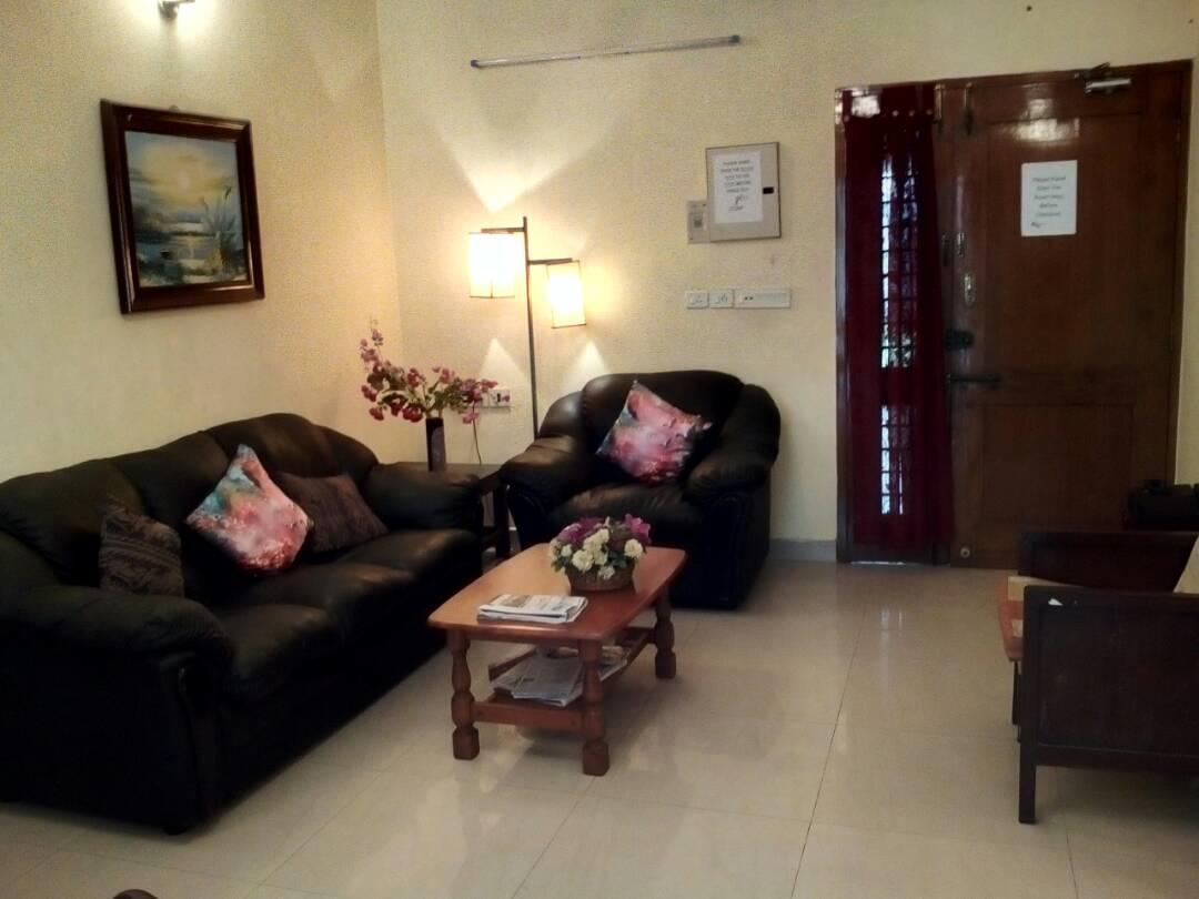 Happy Stay Service Apartments Madras Buitenkant foto