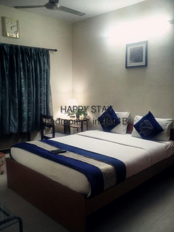 Happy Stay Service Apartments Madras Buitenkant foto